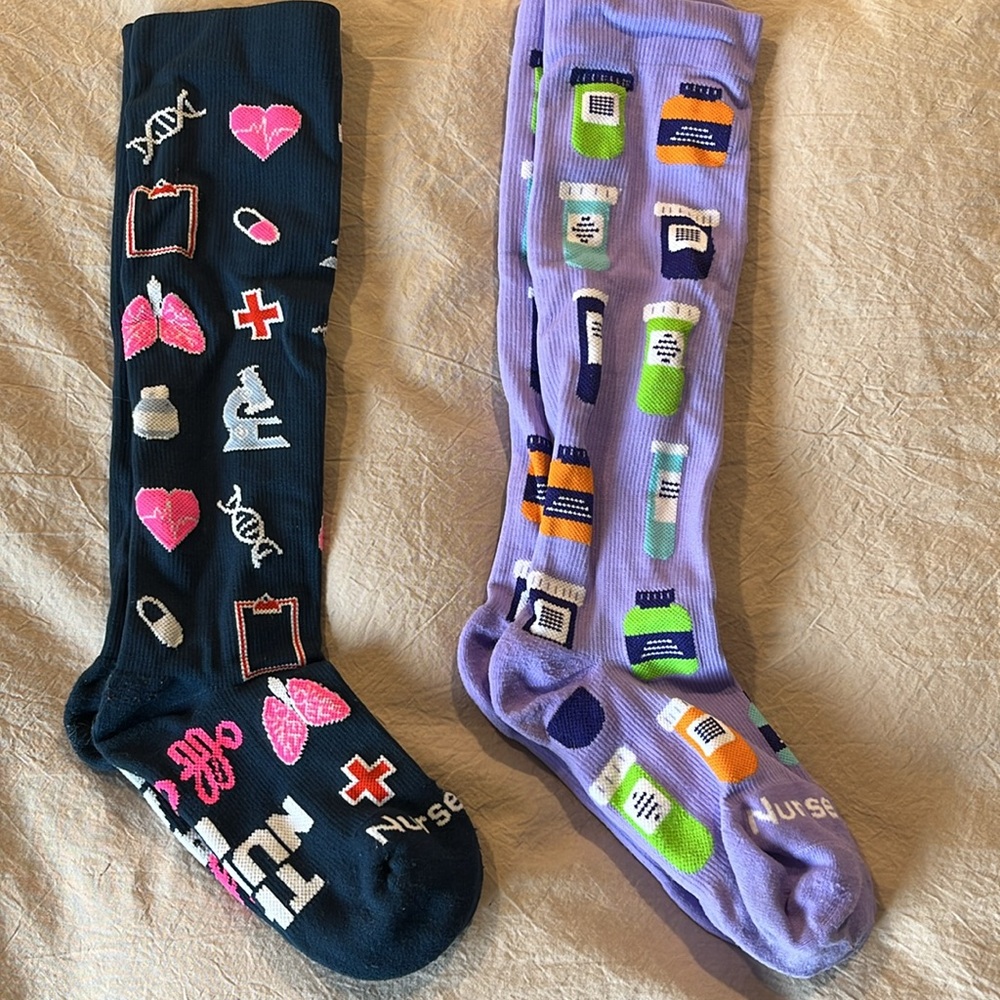 Nurse yard compression sock bundle S/M